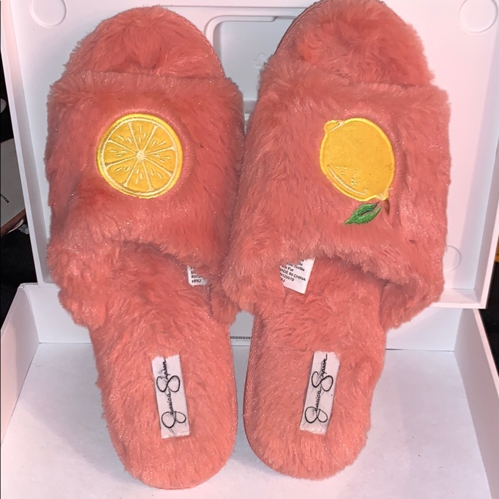 Jessica Simpson Lemon slippers